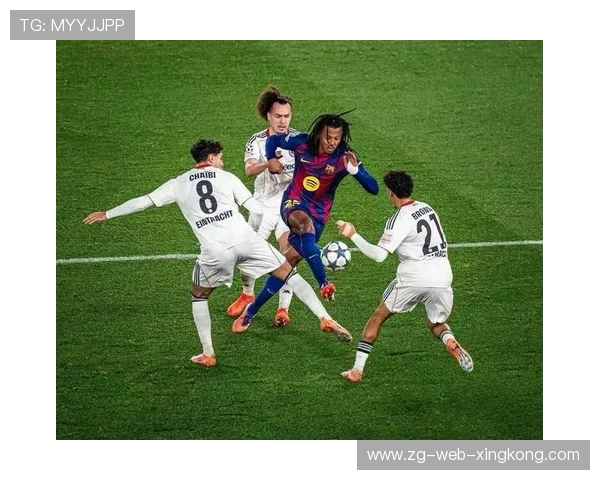 巴萨2-1复仇法兰克福，孔德上演精彩双响