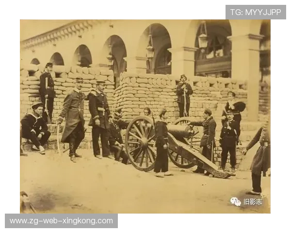 巴黎在前场形成压迫包围圈：从战术到生活的启示